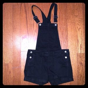 Never worn!!! Black overall shorts Hollister